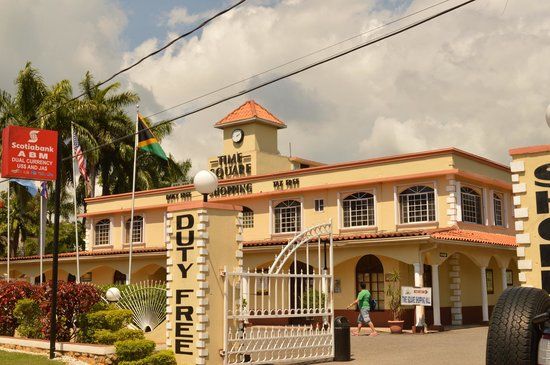 Centro Commerciale Time Square